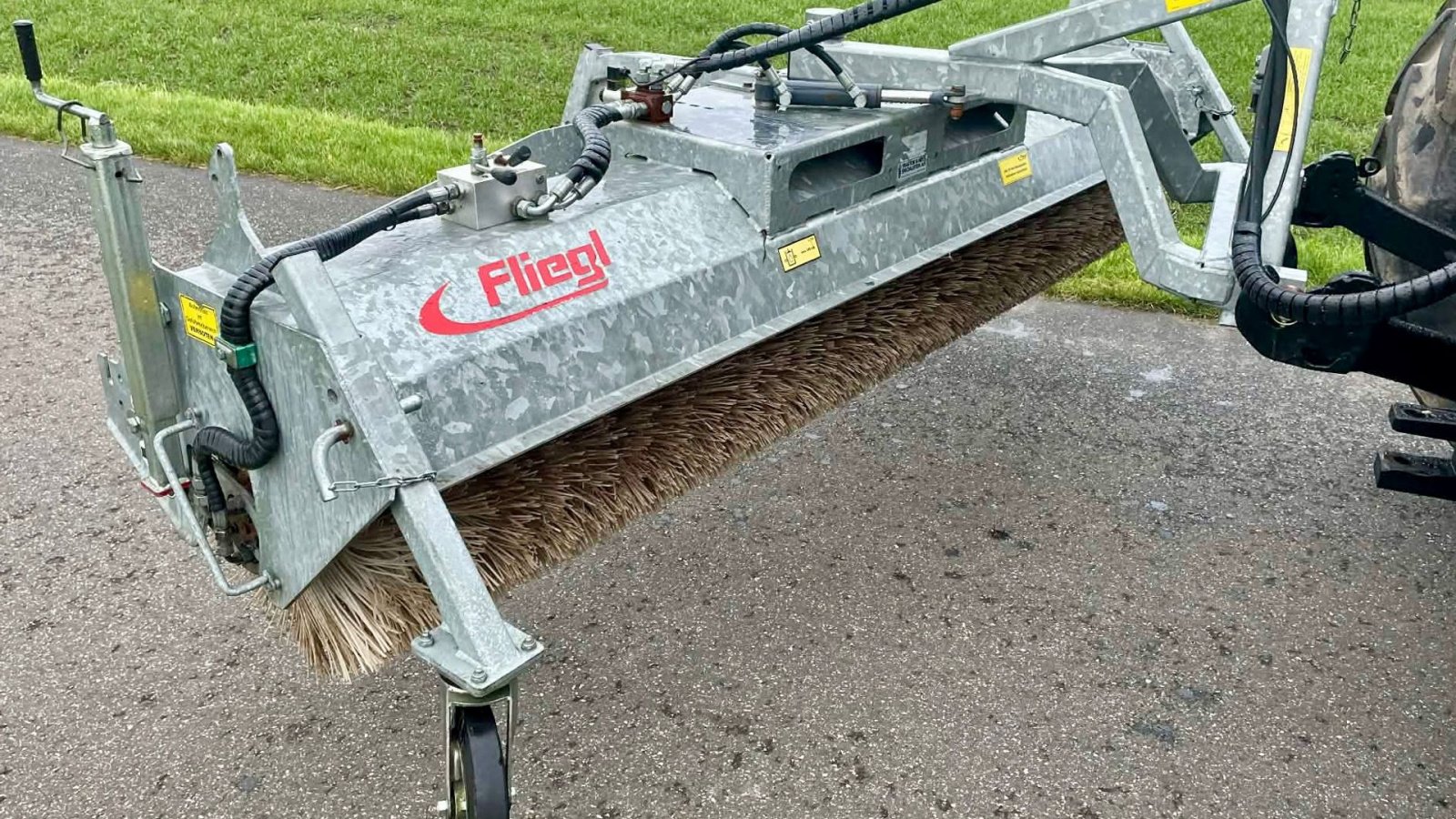 Anbaukehrmaschine of the type Sonstige F500, Gebrauchtmaschine in Nykøbing Mors (Picture 1)