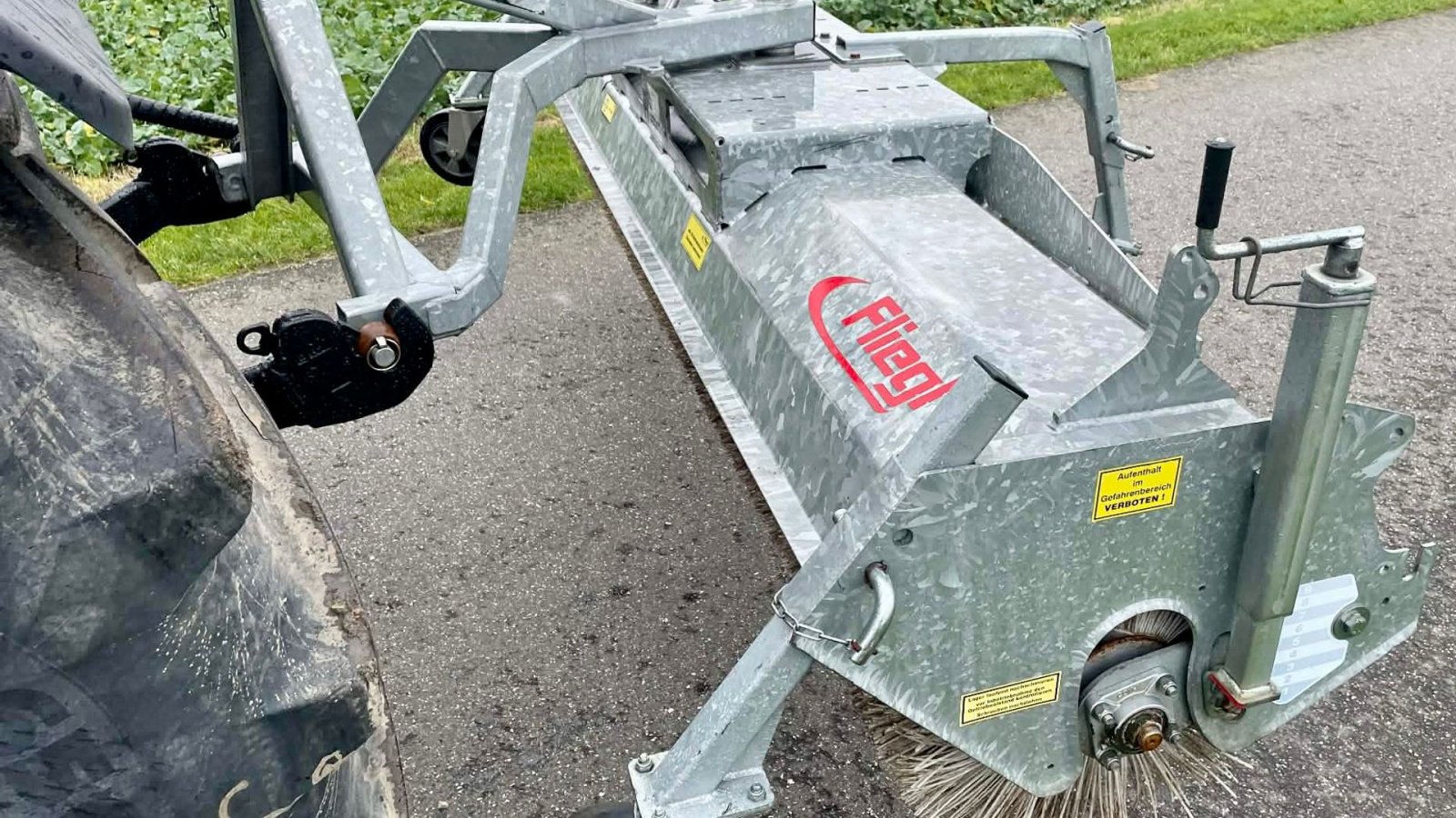 Anbaukehrmaschine del tipo Sonstige F500, Gebrauchtmaschine In Nykøbing Mors (Immagine 2)