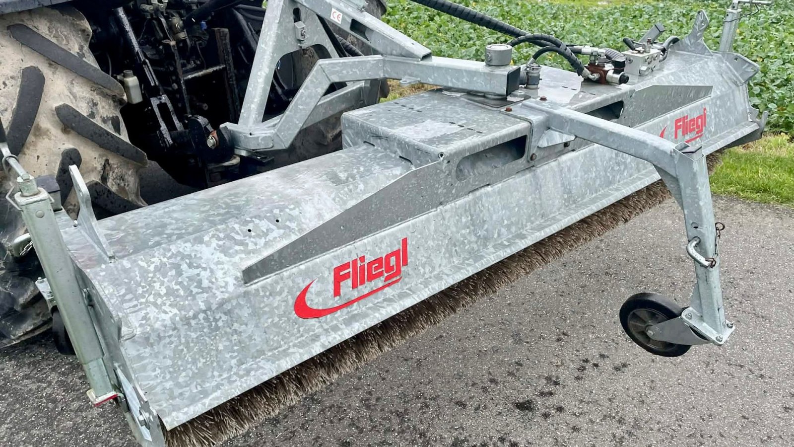 Anbaukehrmaschine van het type Sonstige F500, Gebrauchtmaschine in Nykøbing Mors (Foto 3)