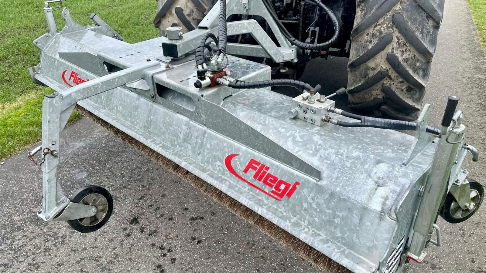 Anbaukehrmaschine van het type Sonstige F500, Gebrauchtmaschine in Nykøbing Mors (Foto 4)