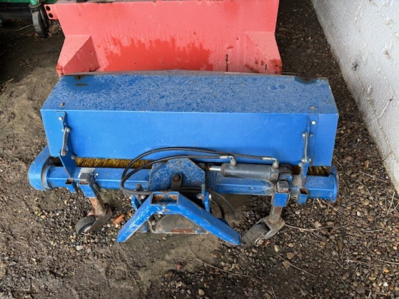 Anbaukehrmaschine des Typs Sonstige FM 1200 Klar til levering, Gebrauchtmaschine in Gram (Bild 4)