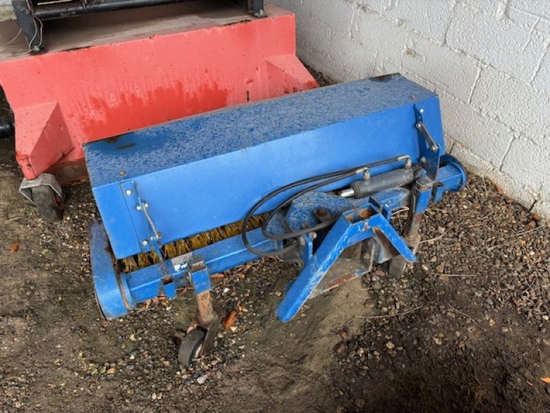 Anbaukehrmaschine des Typs Sonstige FM 1200 Klar til levering, Gebrauchtmaschine in Gram (Bild 2)