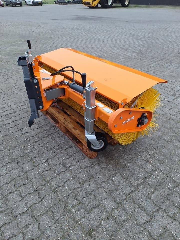 Anbaukehrmaschine типа Sonstige FM 1500 P, Gebrauchtmaschine в Maribo (Фотография 2)