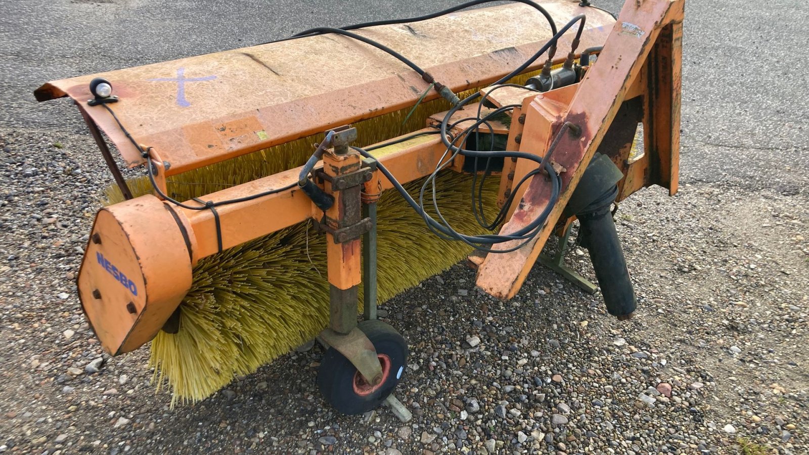 Anbaukehrmaschine типа Sonstige fm-1800 Med Aramme, Gebrauchtmaschine в Sabro (Фотография 3)