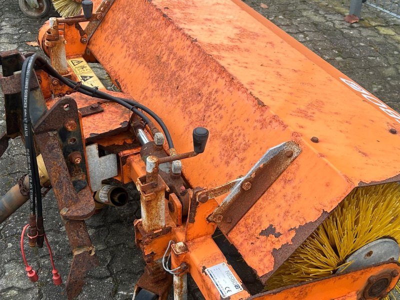 Anbaukehrmaschine of the type Sonstige FM1350-6, Gebrauchtmaschine in Suldrup (Picture 1)