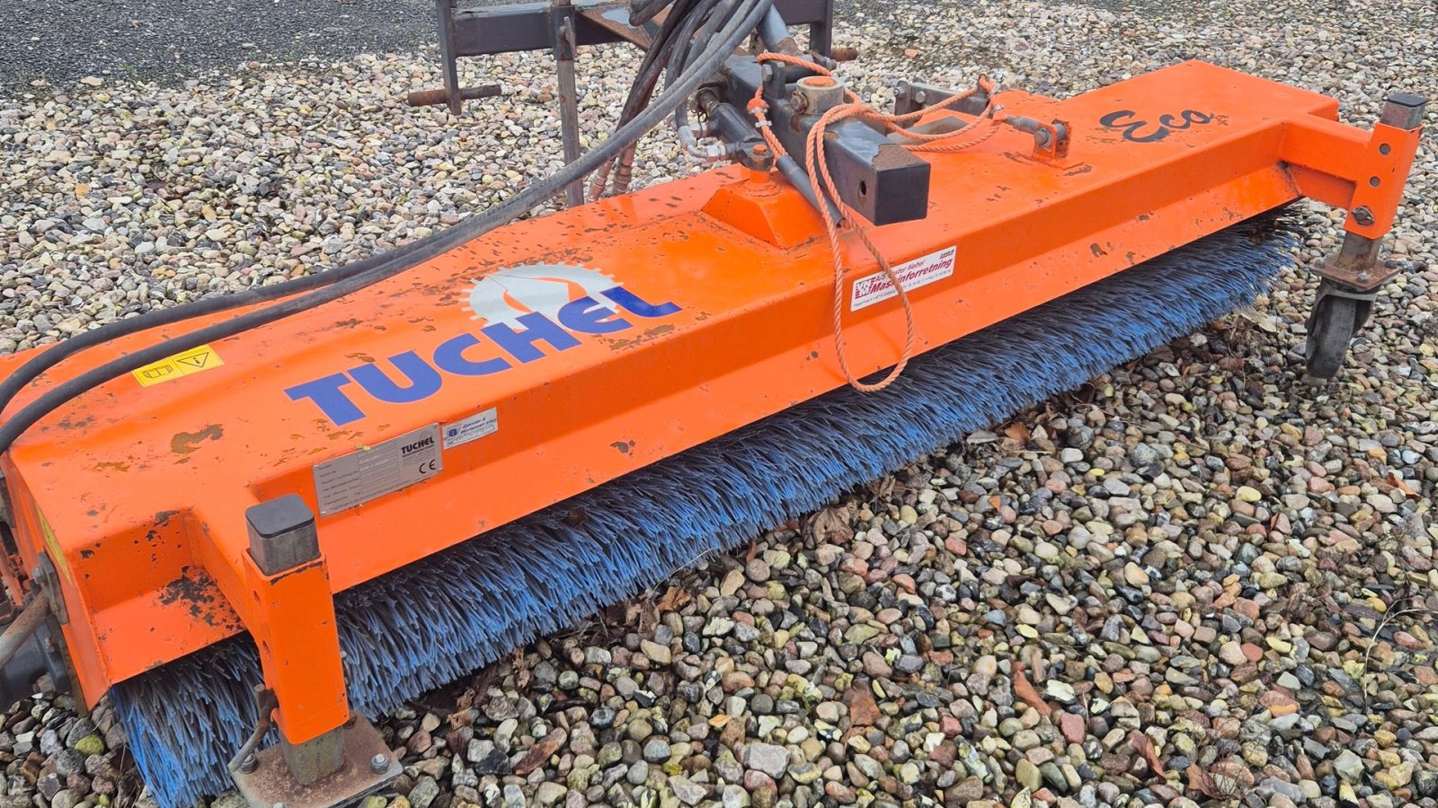 Anbaukehrmaschine of the type Tuchel eco230h eco230h, Gebrauchtmaschine in Middelfart (Picture 1)