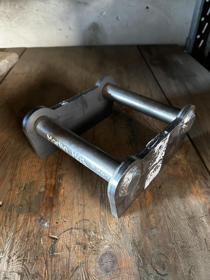 Anbauplatten des Typs Big Dutchman Anbauplatte mit Martin M3-Aufnahme, Neumaschine in Göpfritz an der Wild (Bild 3)