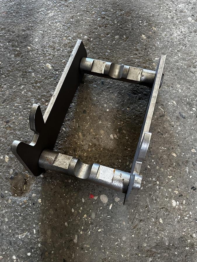 Anbauplatten des Typs Big Dutchman Anbauplatte mit MS01 Symlock Aufnahme, Neumaschine in Göpfritz an der Wild (Bild 1)