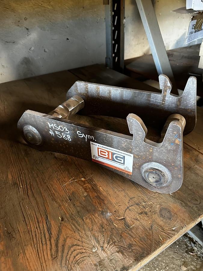 Anbauplatten Türe ait Big Dutchman Anbauplatte mit MS03 Symlock Aufnahme, Neumaschine içinde Göpfritz an der Wild (resim 2)