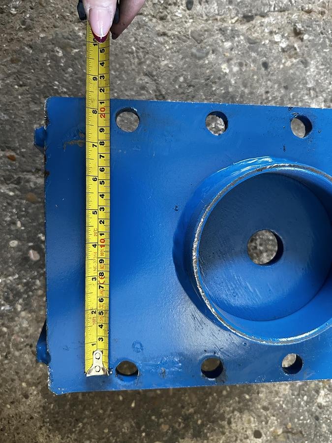 Anbauplatten des Typs Big Dutchman Anschraubplatte mit Martin M02 Aufnahme, Neumaschine in Göpfritz an der Wild (Bild 6)