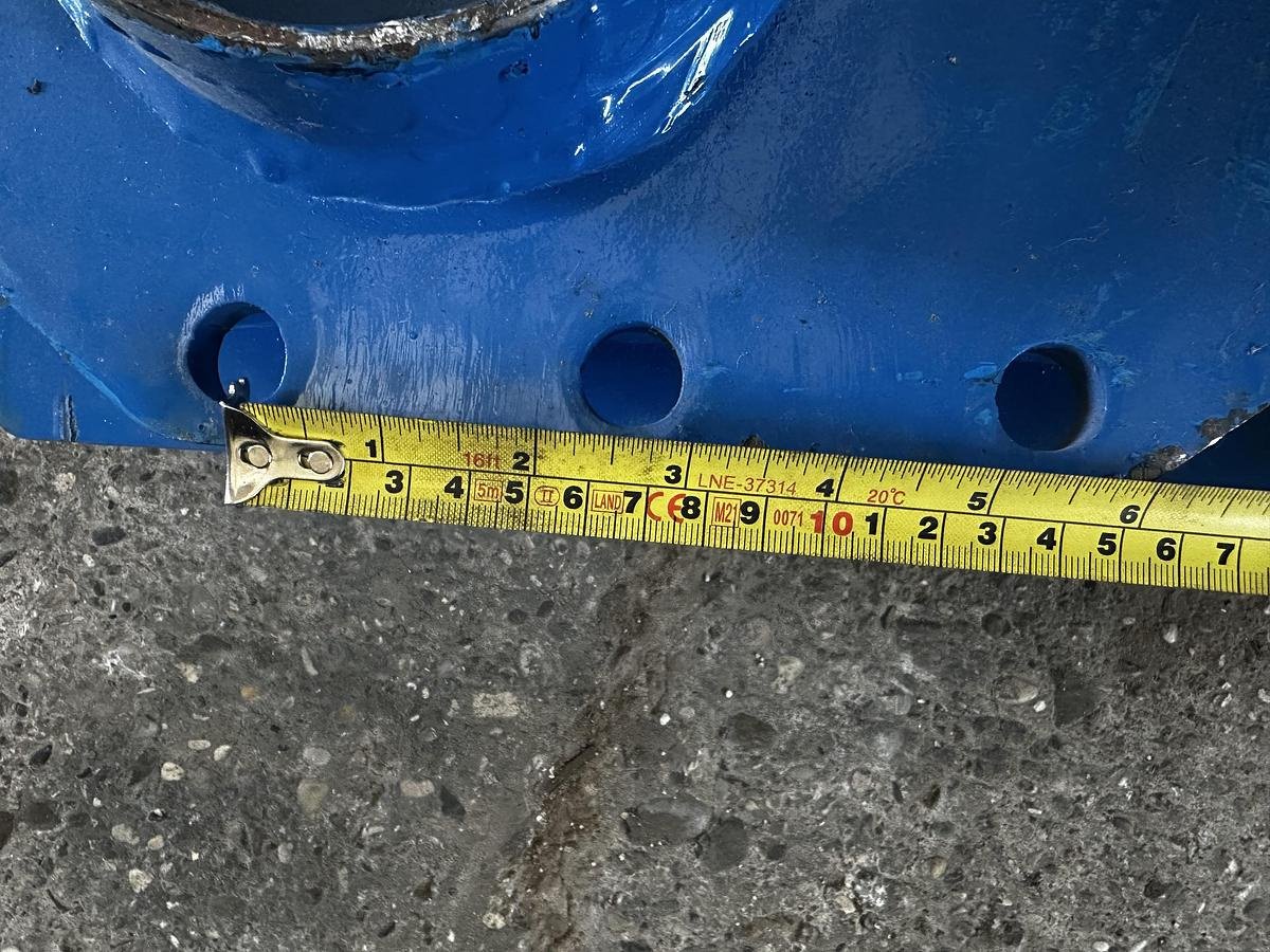 Anbauplatten des Typs Big Dutchman Anschraubplatte mit MS01 Aufnahme, Neumaschine in Göpfritz an der Wild (Bild 5)