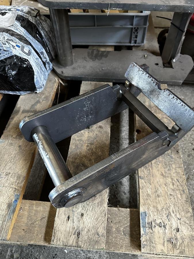 Anbauplatten typu Big Dutchman Anschweißteil mit VTN / Martin alt Aufnahme, Neumaschine v Göpfritz an der Wild (Obrázek 2)