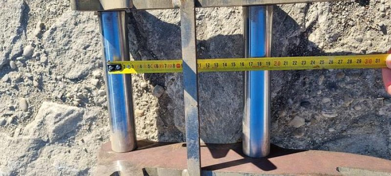 Anbauplatten des Typs Geel M3, Neumaschine in Göpfritz an der Wild (Bild 4)