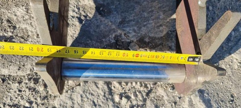 Anbauplatten des Typs Geel M3, Neumaschine in Göpfritz an der Wild (Bild 3)