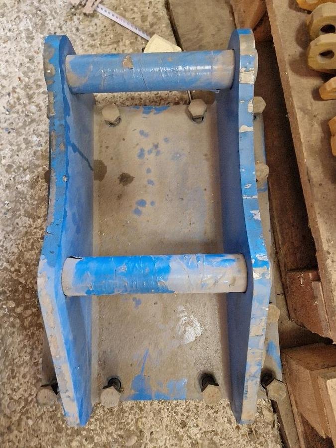 Anbauplatten des Typs Hammer Abbruch & Sortiergreifer Anschraubplatte zu  Mustang GRP450 GRP750 sowie Hammer GR45 GR75, Neumaschine in Göpfritz an der Wild (Bild 6)