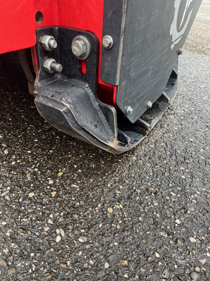 Anbauplatten des Typs Sonstige AHWI FM500, Gebrauchtmaschine in Domdidier (Bild 4)