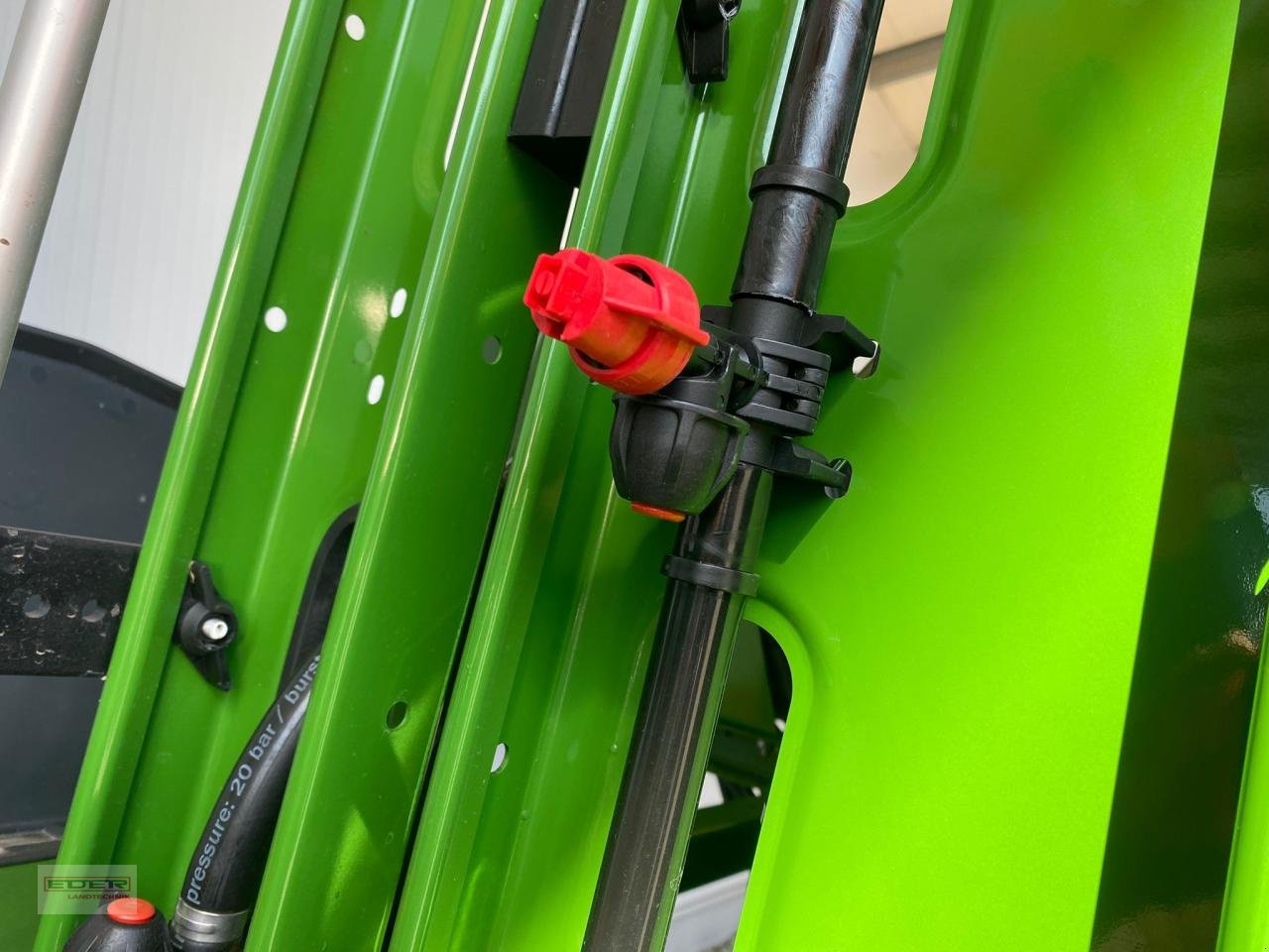 Anbauspritze des Typs Amazone UF 1002, Neumaschine in Tuntenhausen (Bild 11)