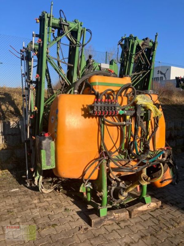 Anbauspritze des Typs Amazone UF 1200, Gebrauchtmaschine in Schlüsselfeld-Elsendorf (Bild 2)