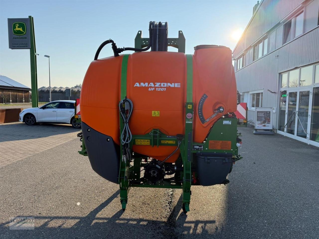 Anbauspritze du type Amazone UF 1201, Neumaschine en Herbrechtingen (Photo 4)