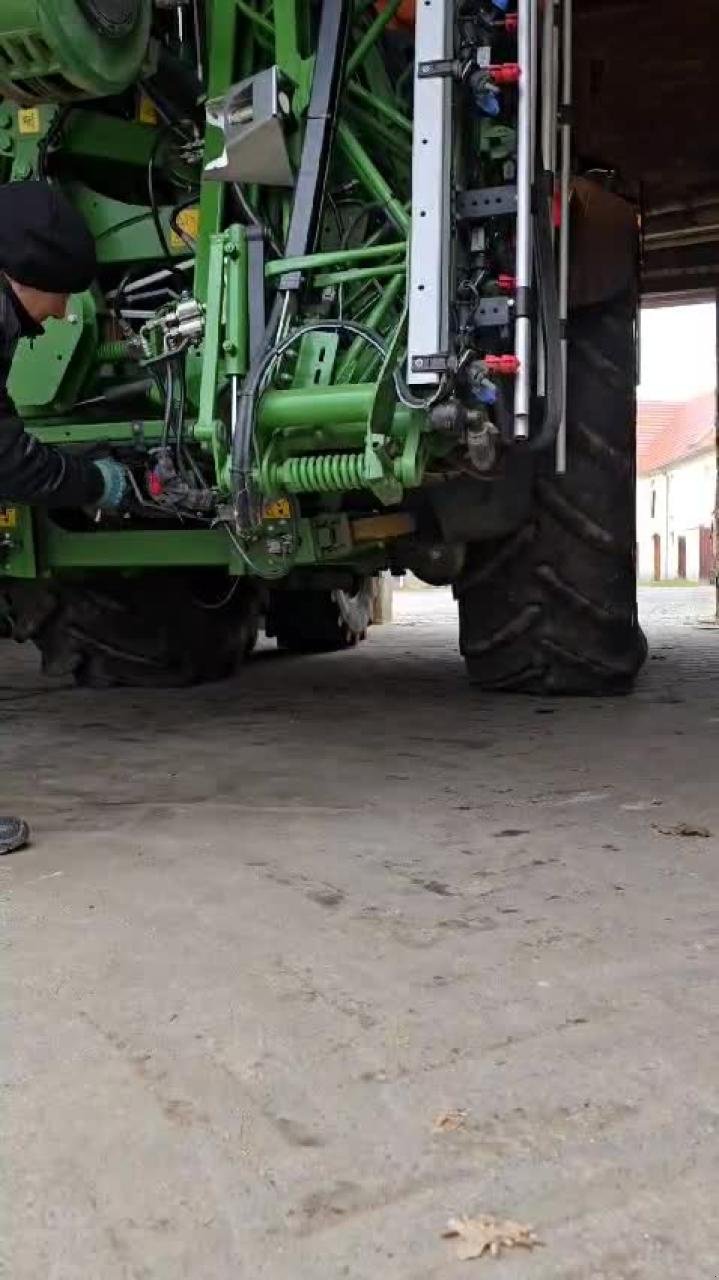 Anbauspritze des Typs Amazone UF 2002 + FT 1502, Gebrauchtmaschine in Könnern (Bild 4)