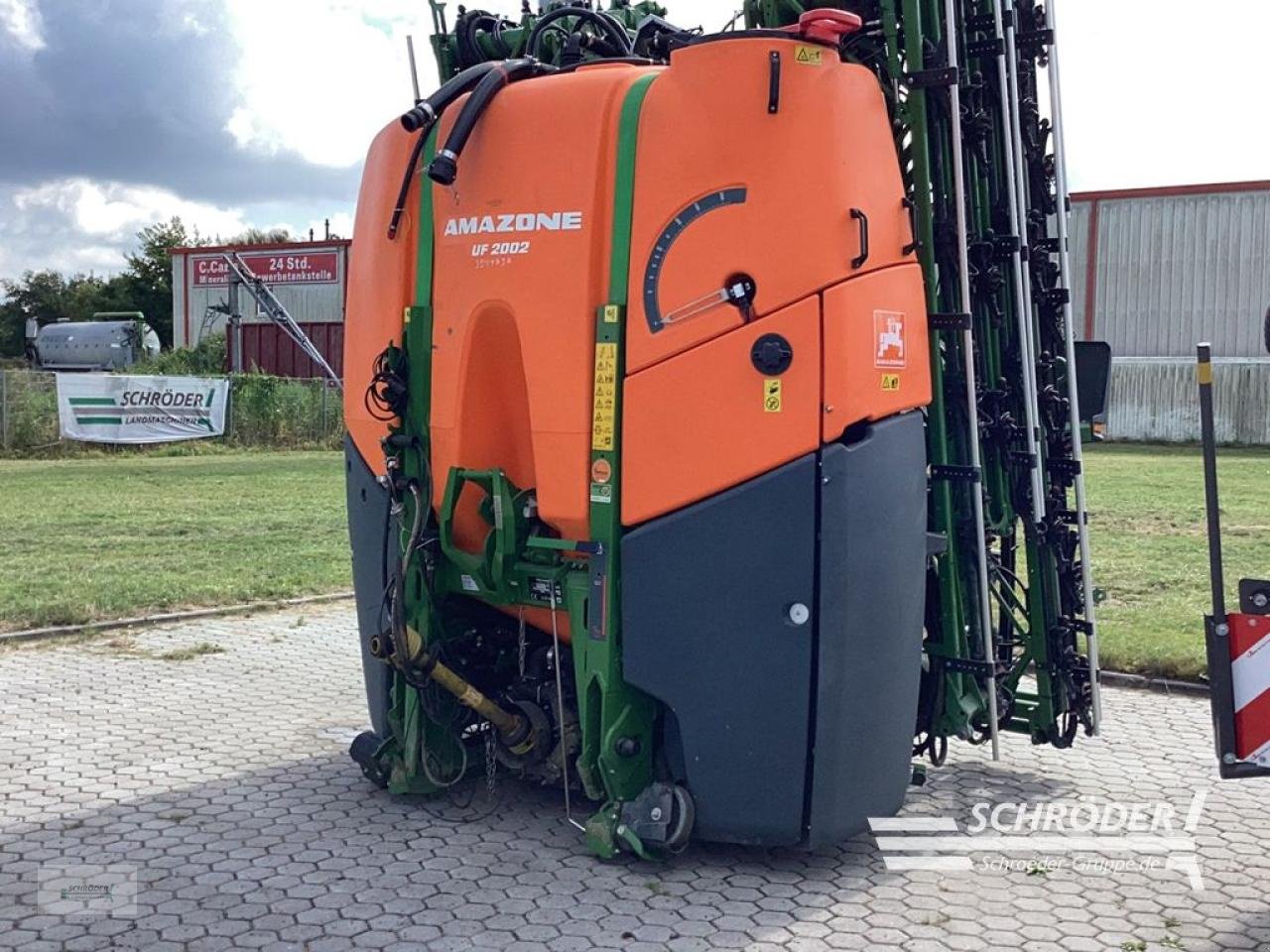 Anbauspritze of the type Amazone UF 2002 - TOP AUSSTATTUNG !, Gebrauchtmaschine in Norden (Picture 1)