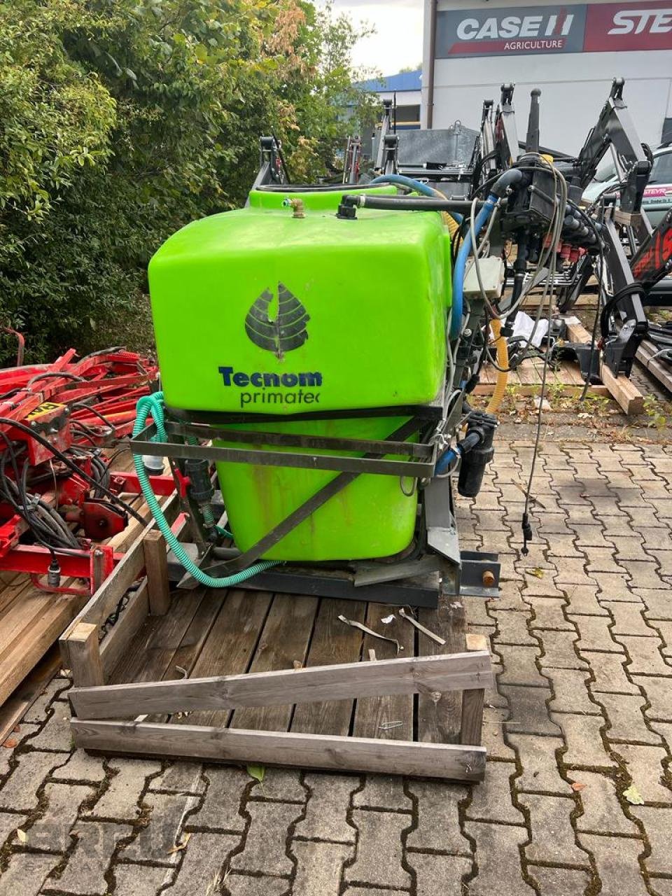 Anbauspritze of the type Tecnoma 800 l 5 Teilbreiten, Gebrauchtmaschine in Straubing (Picture 2)