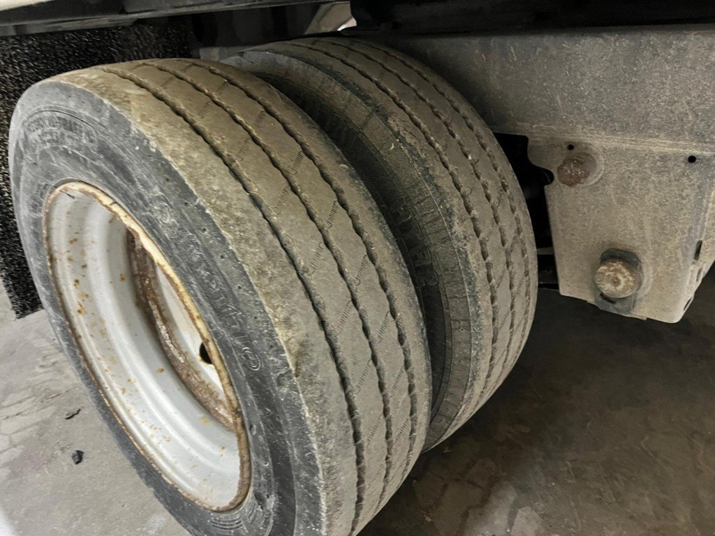 Anhänger Türe ait Daltec Sonstiges, Gebrauchtmaschine içinde Avenches (resim 10)