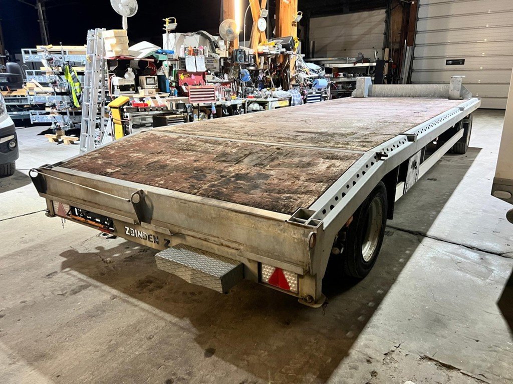 Anhänger Türe ait Daltec Sonstiges, Gebrauchtmaschine içinde Avenches (resim 2)