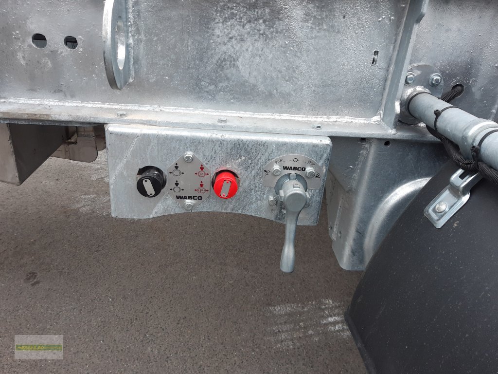 Anhänger des Typs Dülk Dolly, Neumaschine in Donnersdorf (Bild 3)