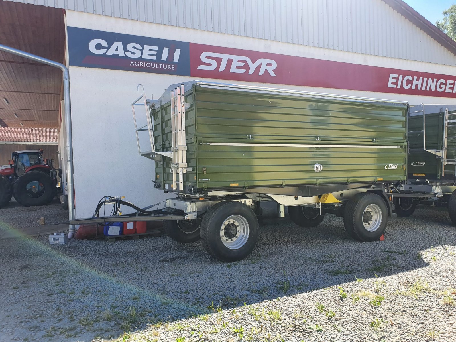 Anhänger des Typs Fliegl DK 180, Neumaschine in Aufhausen (Bild 1)