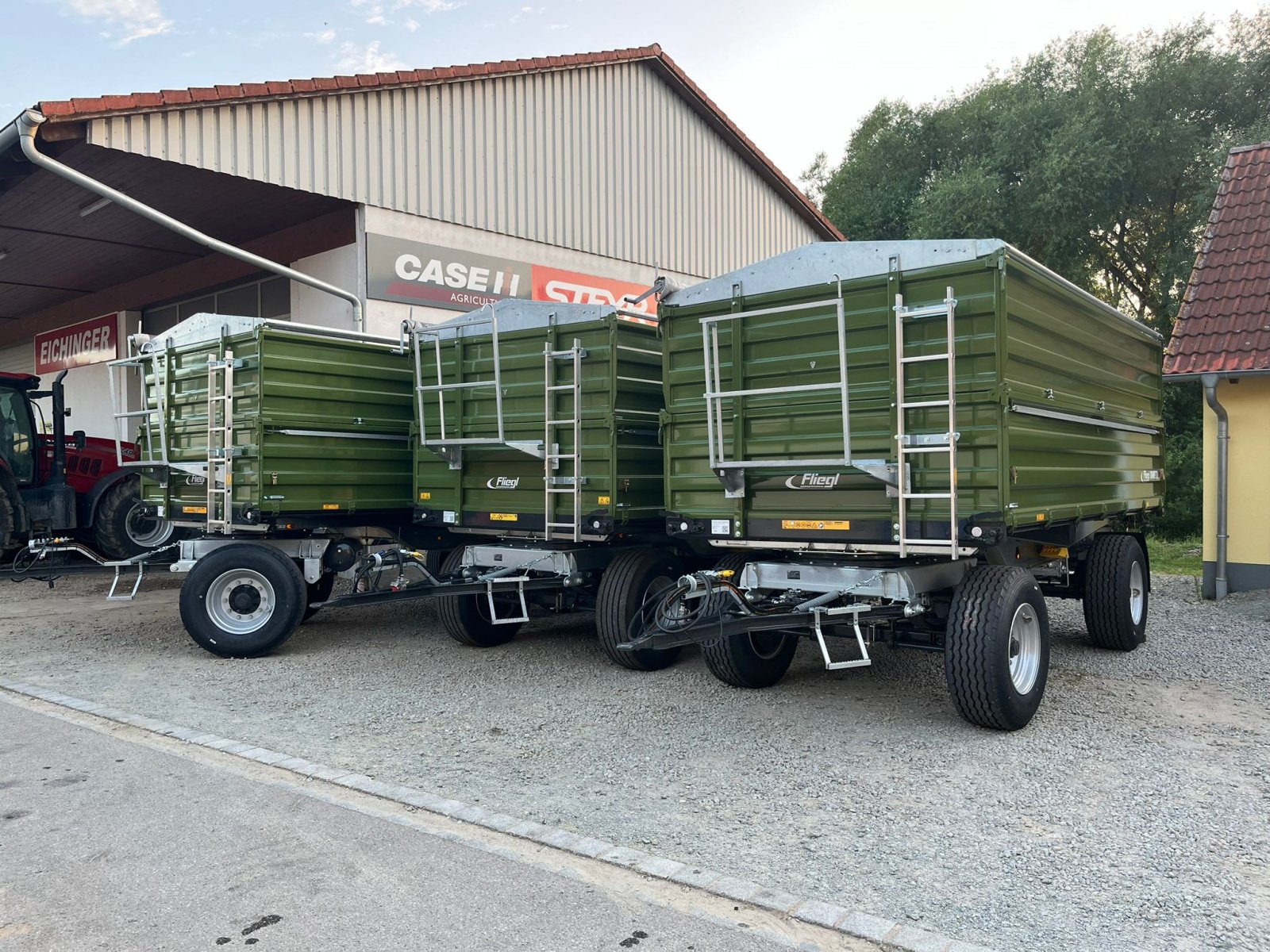 Anhänger des Typs Fliegl DK 180, Neumaschine in Aufhausen (Bild 8)