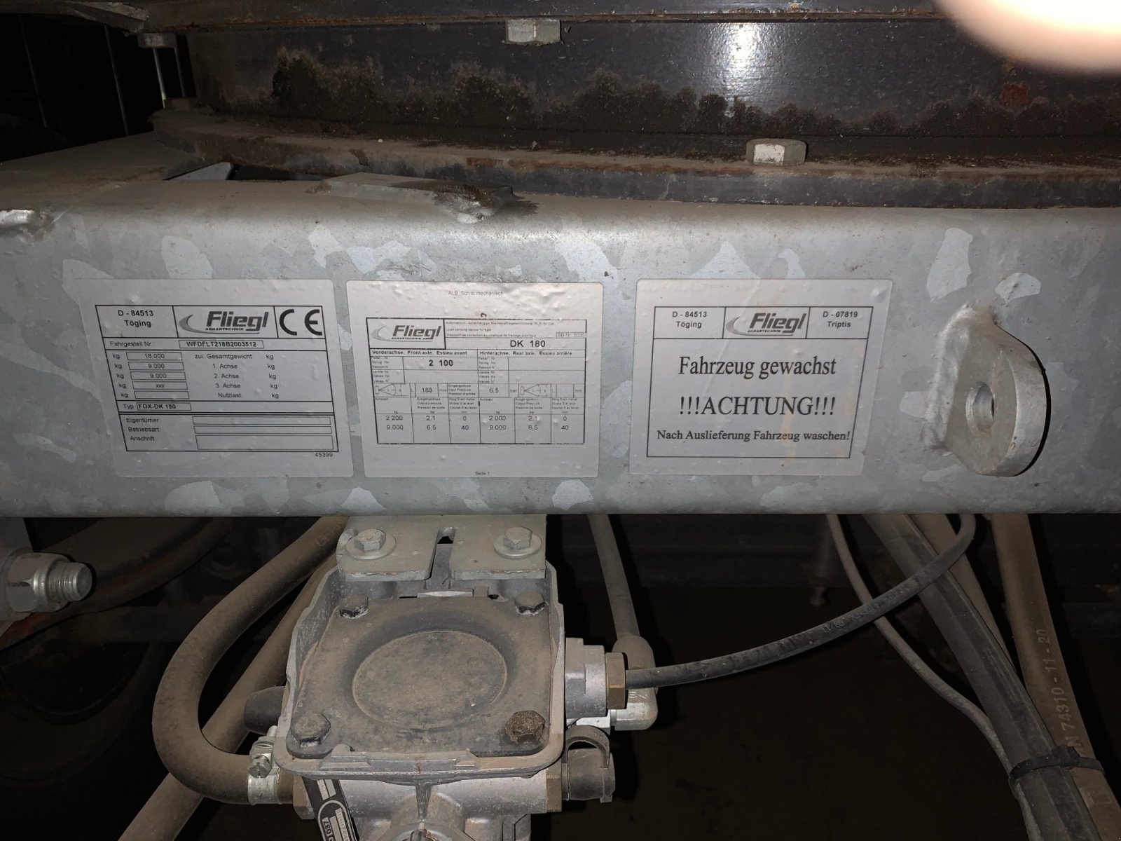 Anhänger des Typs Fliegl DK 180, Gebrauchtmaschine in Ergoldsbach (Bild 3)