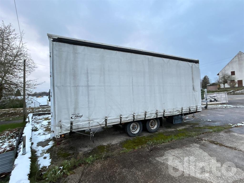 Anhänger du type Fliegl TPS 100, Gebrauchtmaschine en Düsseldorf (Photo 4)