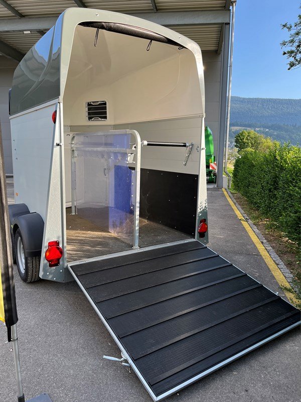 Anhänger del tipo Humbaur Equitos Alu Plus 2400, Vorführmaschine en Lengnau (Imagen 7)