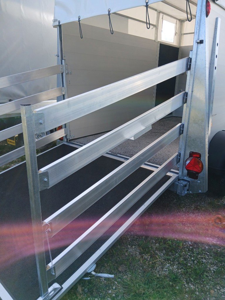 Anhänger типа Humbaur HTV 243016, Vorführmaschine в Lengnau (Фотография 3)