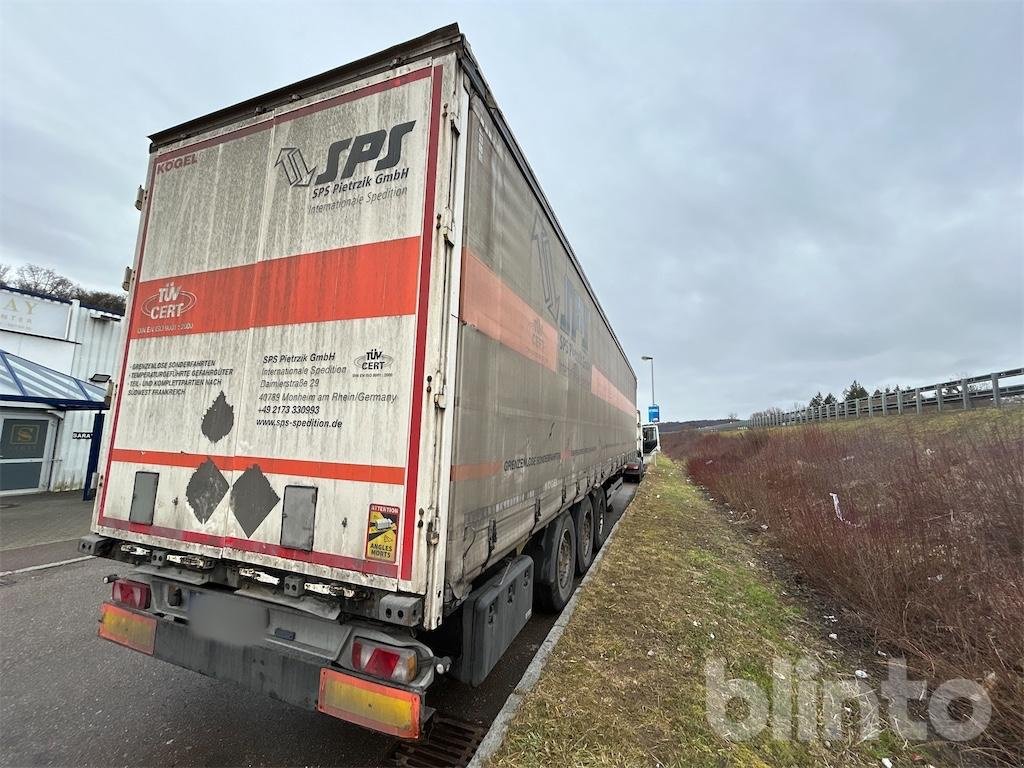 Anhänger des Typs Kögel S24-1, Gebrauchtmaschine in Düsseldorf (Bild 4)