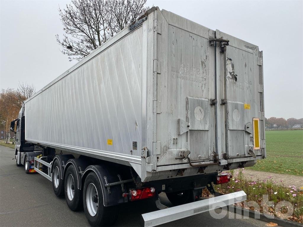 Anhänger des Typs Menci SA105R, Gebrauchtmaschine in Düsseldorf (Bild 2)