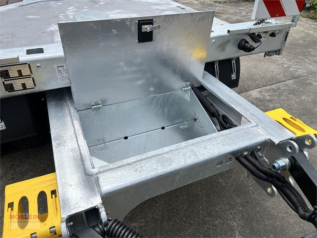 Anhänger typu Möslein T 3-9,20 F 3 Achs Tieflader mit gerader Ladefläch, Gebrauchtmaschine v Schwebheim (Obrázok 12)