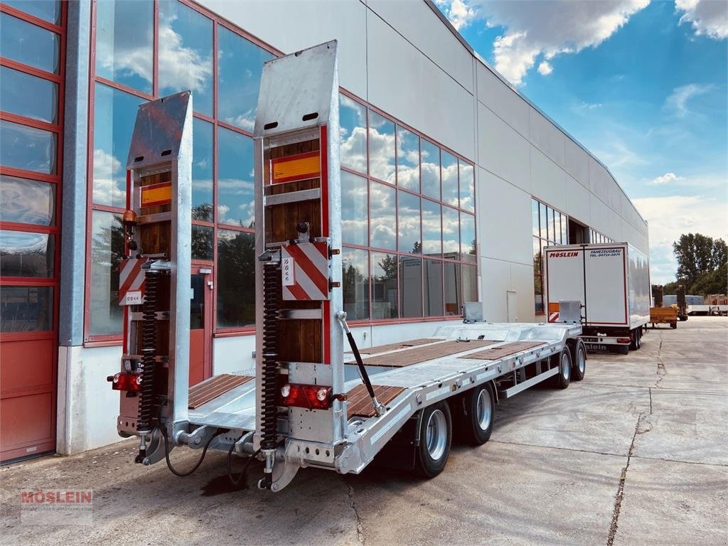 Anhänger a típus Möslein T 4 VB F 4 Achs Tieflader- Anhänger, Neufahrzeug, Gebrauchtmaschine ekkor: Schwebheim (Kép 4)