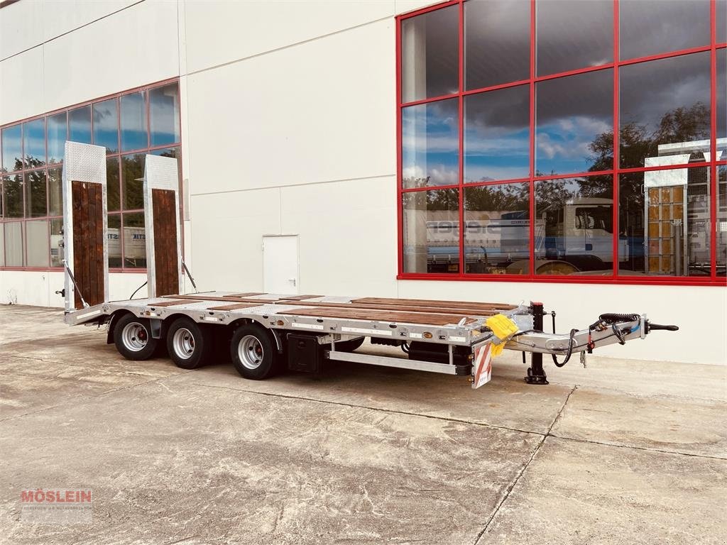 Anhänger del tipo Möslein TT 31 31 t GG Tridem- Tieflader 3 Achs, gelenktNe, Gebrauchtmaschine In Schwebheim (Immagine 2)