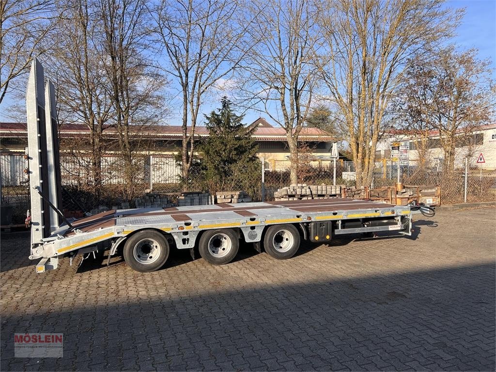 Anhänger du type Möslein TT 34 Zugrohr Gerade 34 t GG Tridem- Tieflader 3, Gebrauchtmaschine en Schwebheim (Photo 8)
