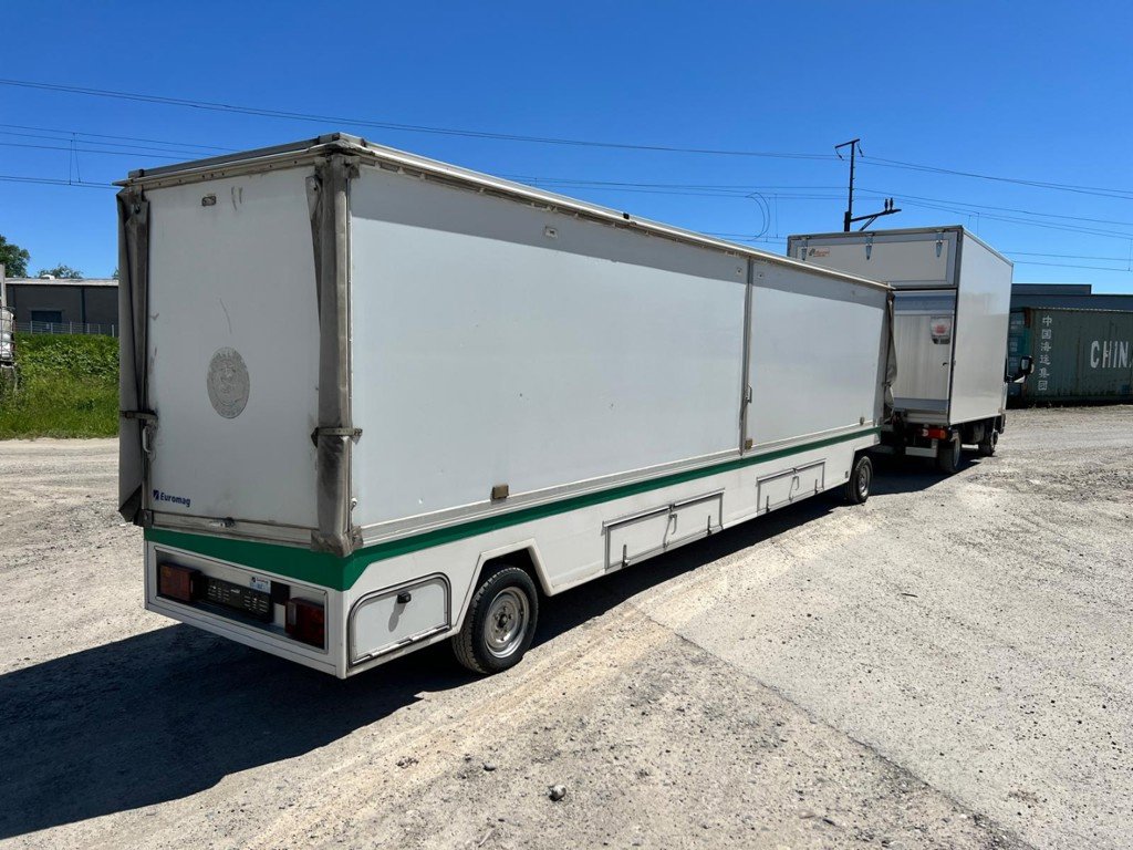 Anhänger des Typs Nissan Zugfahrzeug Nissan N400, Gebrauchtmaschine in Avenches (Bild 7)