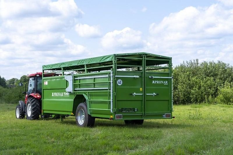 Anhänger des Typs PRONAR T046H, Viehtransportwagen, hydraulisch absenkbar, Preis inkl. MwSt., Gebrauchtmaschine in Lippetal (Bild 3)
