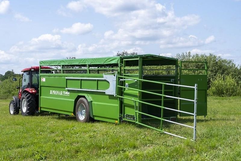 Anhänger des Typs PRONAR T046H, Viehtransportwagen, hydraulisch absenkbar, Preis inkl. MwSt., Gebrauchtmaschine in Lippetal (Bild 2)