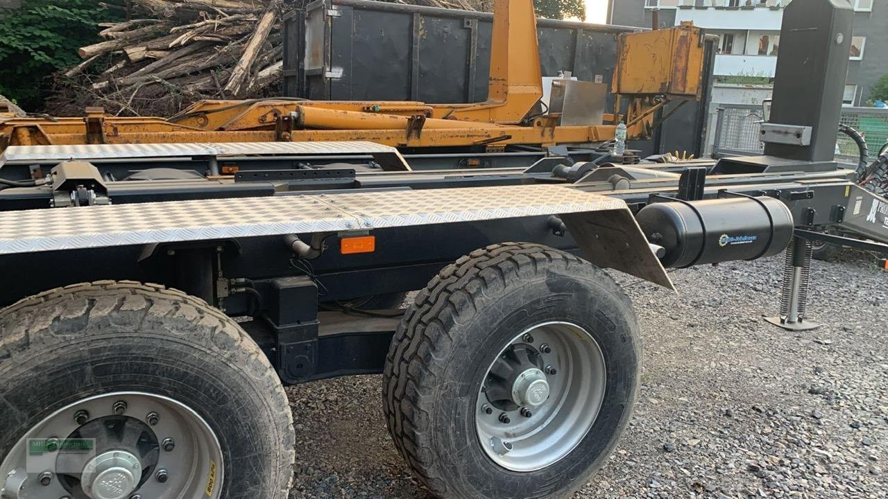 Anhänger des Typs PRONAR T663/4, Gebrauchtmaschine in Kirchhundem (Bild 1)