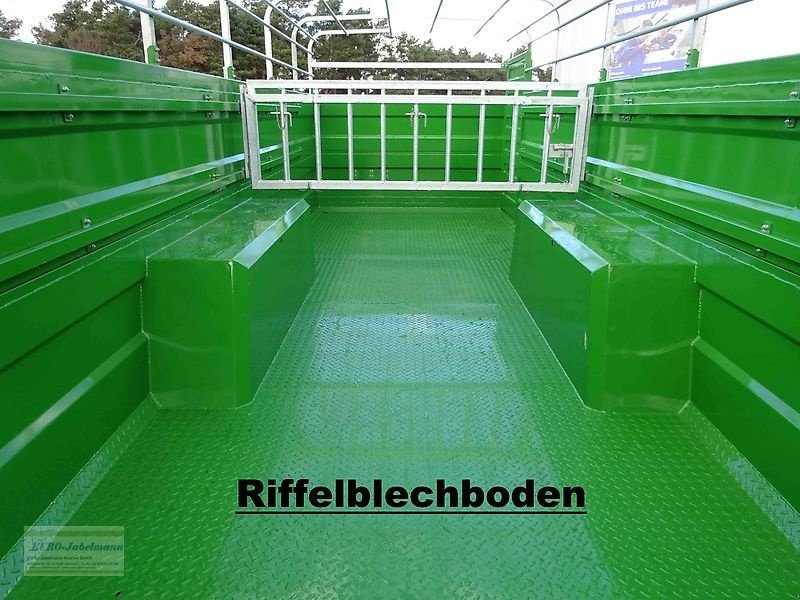 Anhänger typu PRONAR Tiertransportwagen / Viehtransporter / Viehanhänger / Viehtransportanhänger / Viehwagen, Neumaschine v Itterbeck (Obrázek 27)