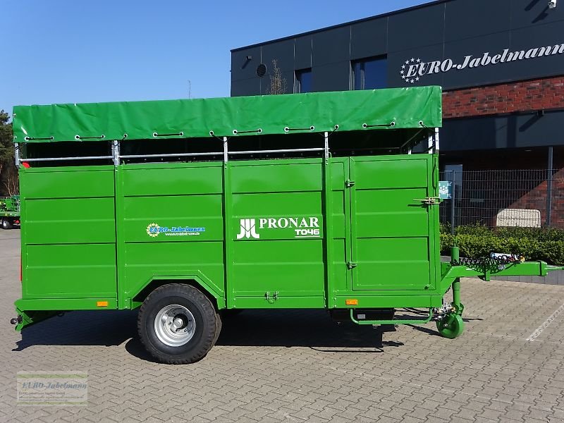 Anhänger des Typs PRONAR Viehtransportanhänger Kurier 46 mit Stahlbordwände, NEU, Neumaschine in Itterbeck (Bild 5)