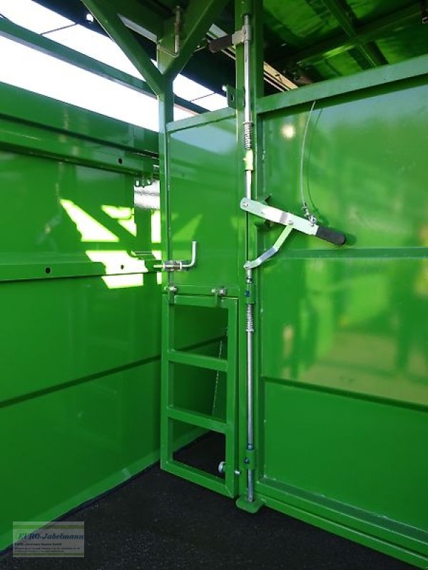 Anhänger des Typs PRONAR Viehtransportanhänger Kurier TO 46 H, 11 to, hydr. absenkbar, NEU, ab Lager, Neumaschine in Itterbeck (Bild 16)