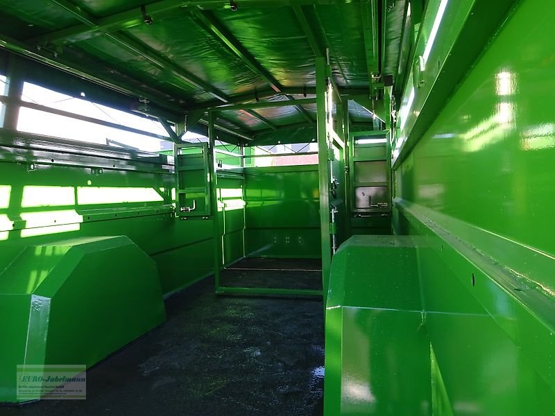 Anhänger des Typs PRONAR Viehtransportanhänger Kurier TO 46 H, 11 to, hydr. absenkbar, NEU, ab Lager, Neumaschine in Itterbeck (Bild 18)