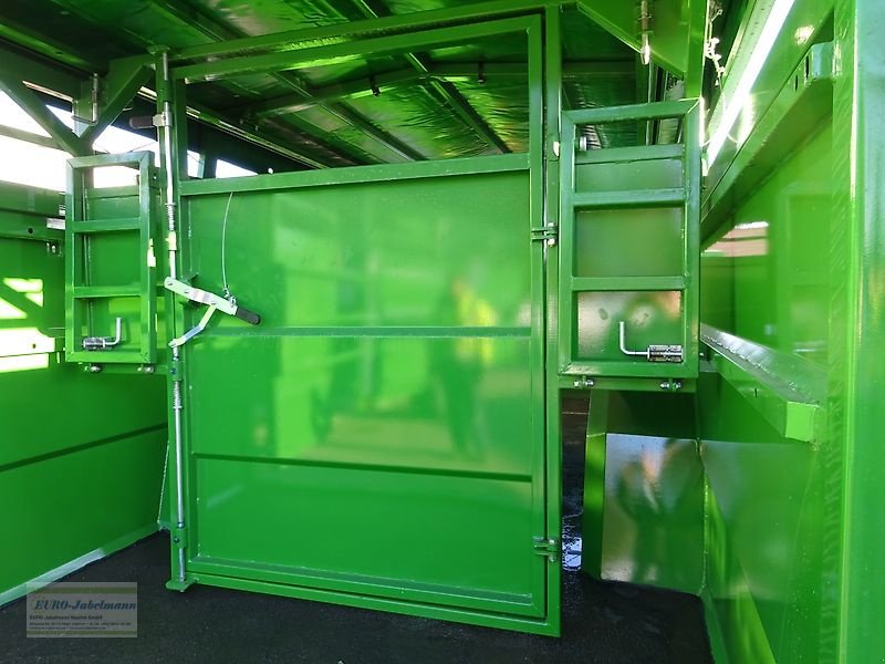 Anhänger des Typs PRONAR Viehtransportanhänger Kurier TO 46 H, 11 to, hydr. absenkbar, NEU, ab Lager, Neumaschine in Itterbeck (Bild 15)